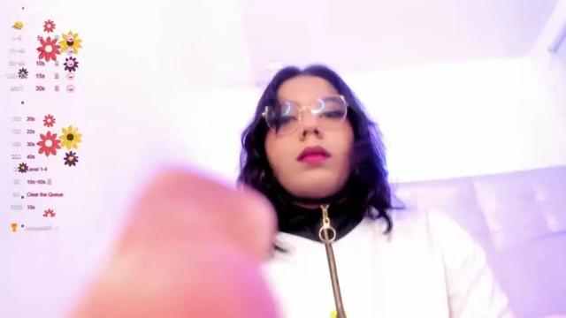 Image 10 of antonella_roose Stream on Chaturbate on 13 months ago