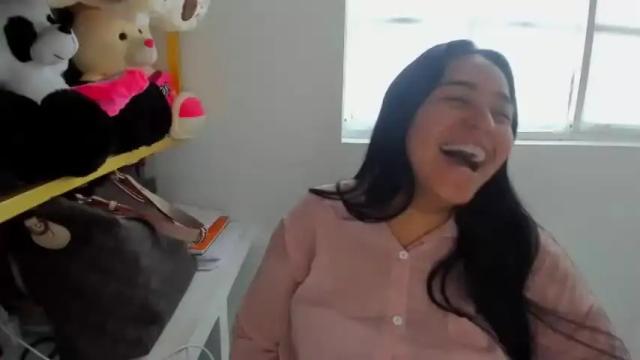Image 6 of antonella_sweet3 Stream on Chaturbate on 13 months ago