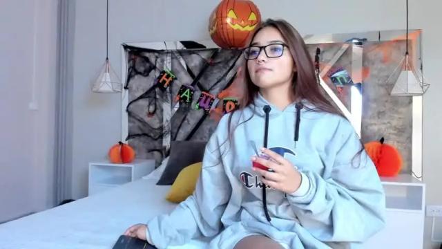 Image 7 of antonellaevans__ Stream on Chaturbate on 20 months ago