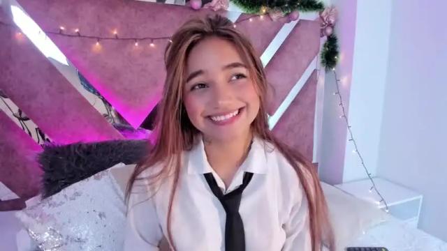 Image 7 of antonellaevans__ Stream on Chaturbate on 18 months ago