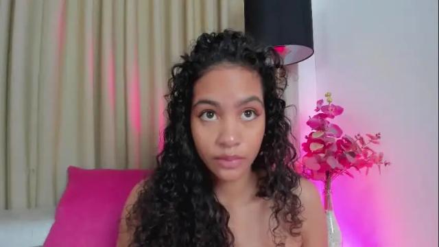 Image 11 of antonellahall_ Stream on Chaturbate on 1 month ago