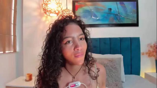 Image 7 of antonellahall_ Stream on Chaturbate on 1 month ago