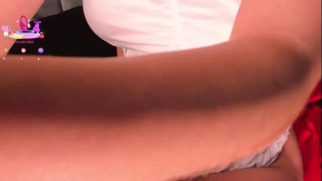 Image 3 of antonellahansx Stream on Chaturbate on 1 month ago