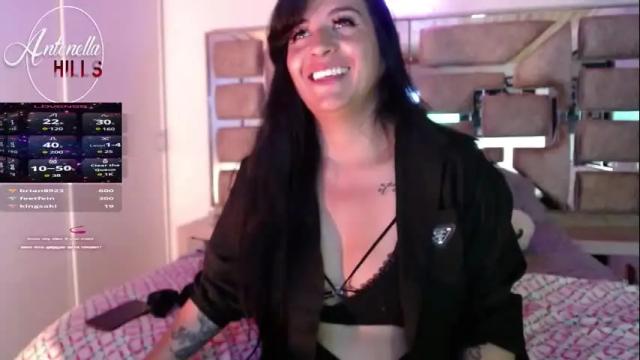 Image 4 of antonellahill_ Stream on Chaturbate on 3 months ago