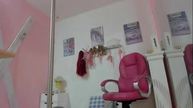 Image 4 of antonellakling_ Stream on Chaturbate on 2 days ago