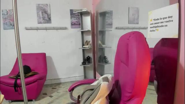 Thumbnail 2, antonellakling_'s Stream at Chaturbate, 1 month ago