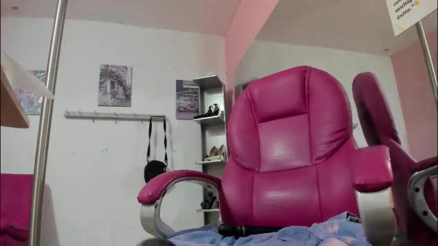 Image 2 of antonellakling_ Stream on Chaturbate on 1 month ago