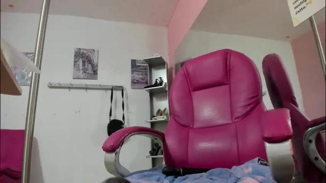 Image 3 of antonellakling_ Stream on Chaturbate on 1 month ago