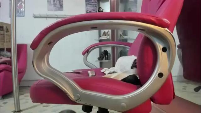 Image 4 of antonellakling_ Stream on Chaturbate on 28 days ago