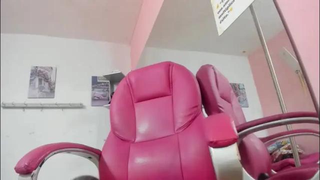 Image 7 of antonellakling_ Stream on Chaturbate on 27 days ago