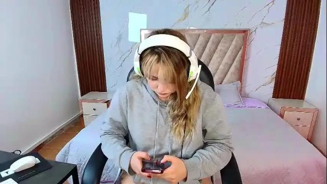 Thumbnail 1, antonellalove_'s Stream at Chaturbate, 28 days ago