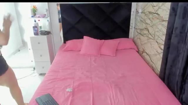 Image 4 of antonellapinkx Stream on Chaturbate on 13 months ago