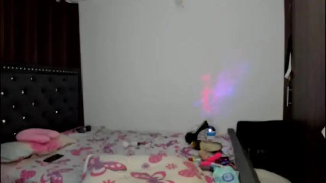 Image 4 of antonellaporter Stream on Chaturbate on 1 month ago