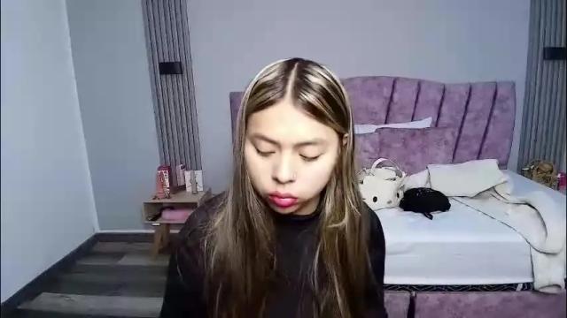 Image 4 of antonellarosss Stream on Chaturbate on 1 month ago