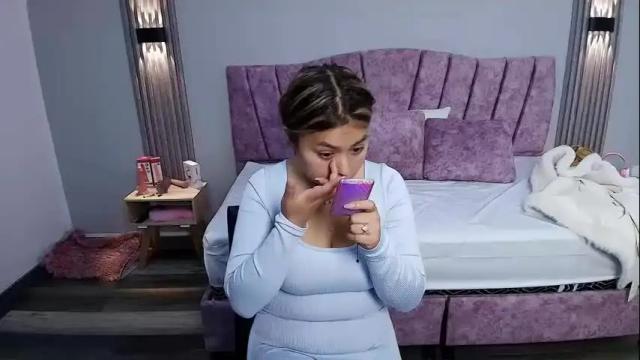 Image 4 of antonellarosss Stream on Chaturbate on 1 month ago