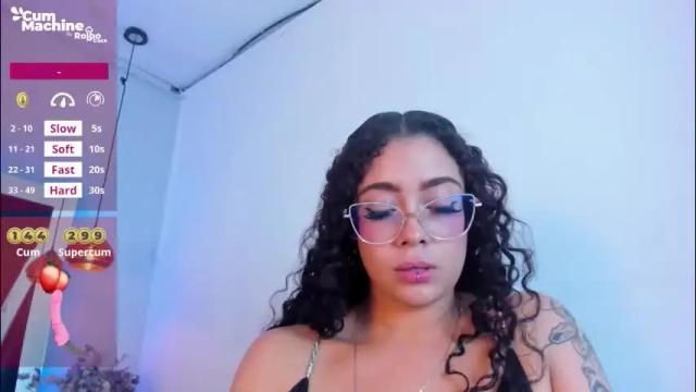 Image 6 of antonellepiercee Stream on Chaturbate on 1 month ago