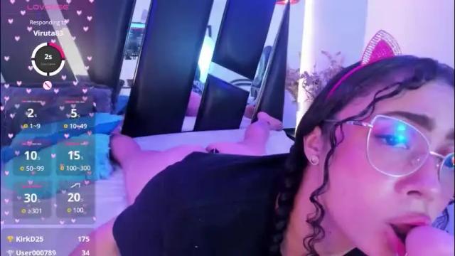 Image 7 of antonellepiercee Stream on Chaturbate on 1 month ago