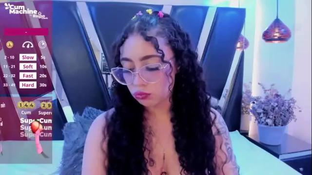 Image 10 of antonellepiercee Stream on Chaturbate on 1 month ago