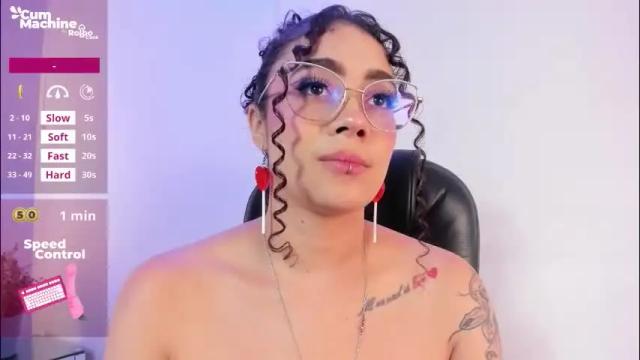 Image 6 of antonellepiercee Stream on Chaturbate on 1 month ago