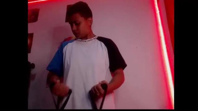 Image 3 of antonhy1020 Stream on Chaturbate on 15 months ago