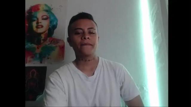 Image 2 of antonhy1020 Stream on Chaturbate on 14 months ago
