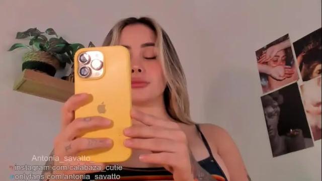 Image 2 of antonia_savatto_ Stream on Chaturbate on 1 month ago