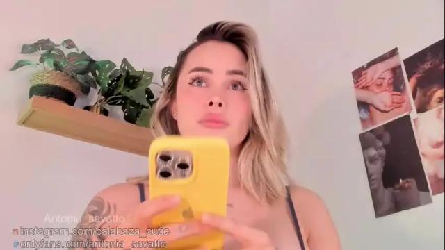 Image 3 of antonia_savatto_ Stream on Chaturbate on 1 month ago