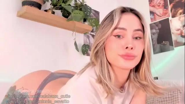 Image 12 of antonia_savatto_ Stream on Chaturbate on 20 days ago