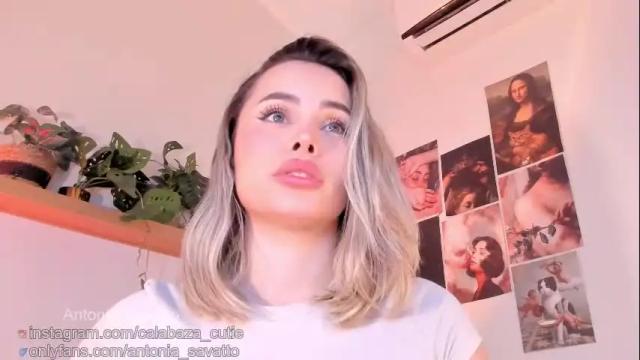 Image 3 of antonia_savatto_ Stream on Chaturbate on 4 days ago