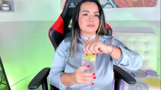 Thumbnail 3, antoniacasarini's Stream at Chaturbate, 19 days ago