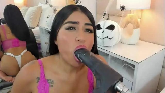 Image 8 of antoniaross Stream on Chaturbate on 2 months ago