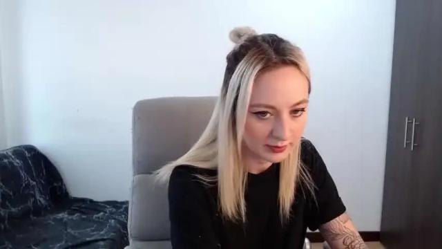 Image 3 of anttoniia Stream on Chaturbate on 13 months ago