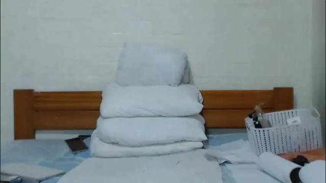 Image 2 of any_cat Stream on Chaturbate on 1 day ago