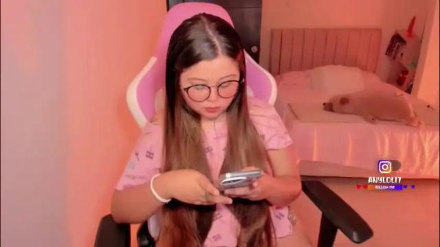 Image 2 of any_lol7 Stream on Chaturbate on 3 months ago