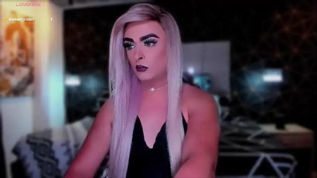 Image 4 of any_sophia Stream on Chaturbate on 26 days ago
