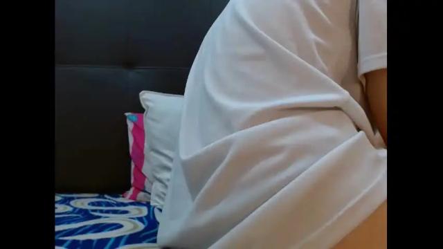 Image 11 of anyly18 Stream on Chaturbate on 15 months ago