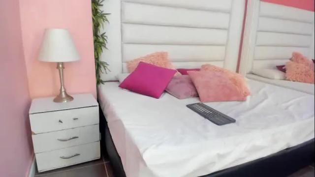 Thumbnail 1, aphril_newt's Stream at Chaturbate, 8 months ago