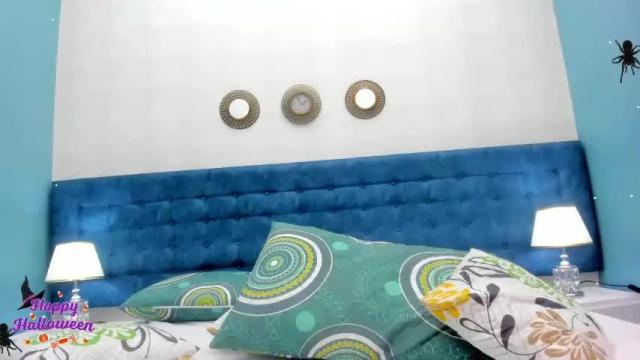 Image 3 of aphriladams Stream on Chaturbate on 19 months ago