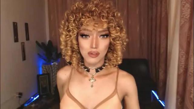 Image 10 of aphrodite_may Stream on Chaturbate on 1 month ago