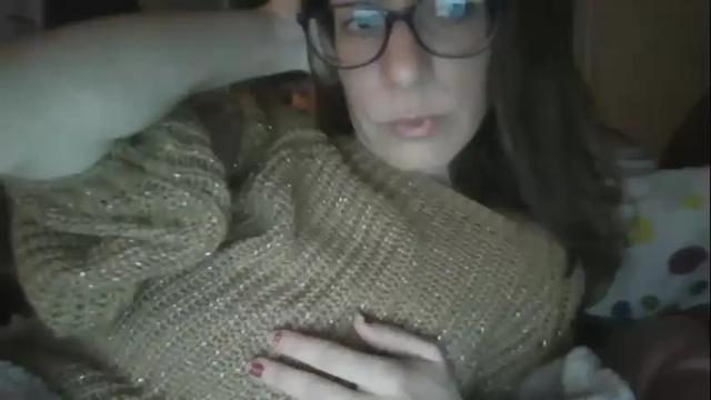 Image 2 of aphrodity_rox Stream on Chaturbate on 2 months ago