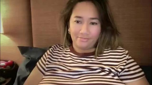 Image 11 of apple_pie_love Stream on Chaturbate on 17 hours ago