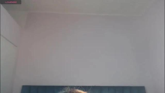 Image 11 of april__bunny Stream on Chaturbate on 2 months ago