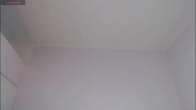 Image 2 of april__bunny Stream on Chaturbate on 1 month ago