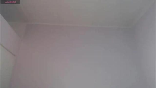 Image 2 of april__bunny Stream on Chaturbate on 1 month ago