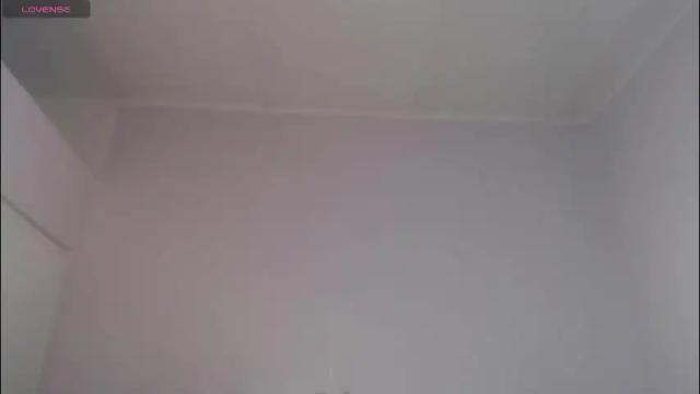 Image 3 of april__bunny Stream on Chaturbate on 1 month ago