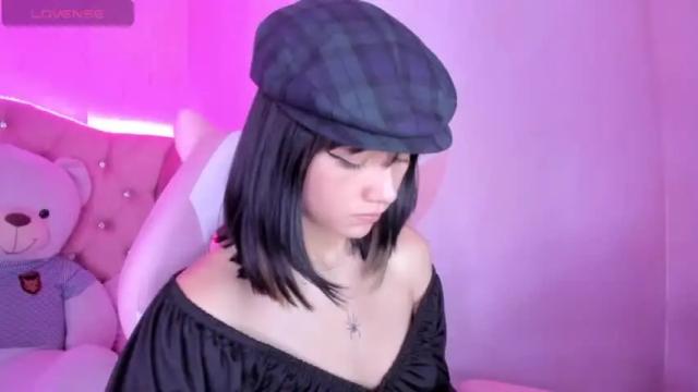 Image 12 of april_bennett Stream on Chaturbate on 12 months ago