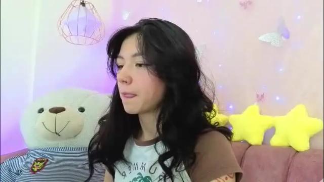 Image 4 of april_bennett Stream on Chaturbate on 1 month ago