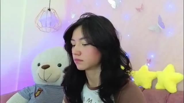 Image 7 of april_bennett Stream on Chaturbate on 1 month ago