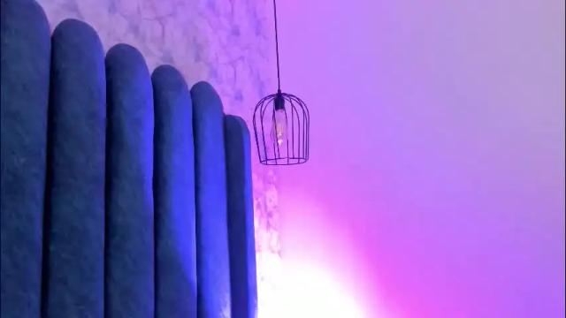 Image 8 of april_bennett Stream on Chaturbate on 1 month ago