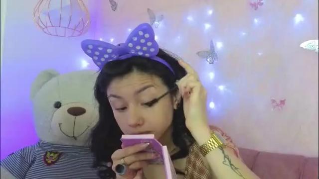 Image 6 of april_bennett Stream on Chaturbate on 1 month ago